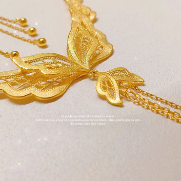 Butterfly Love Necklace  Niche Fashion